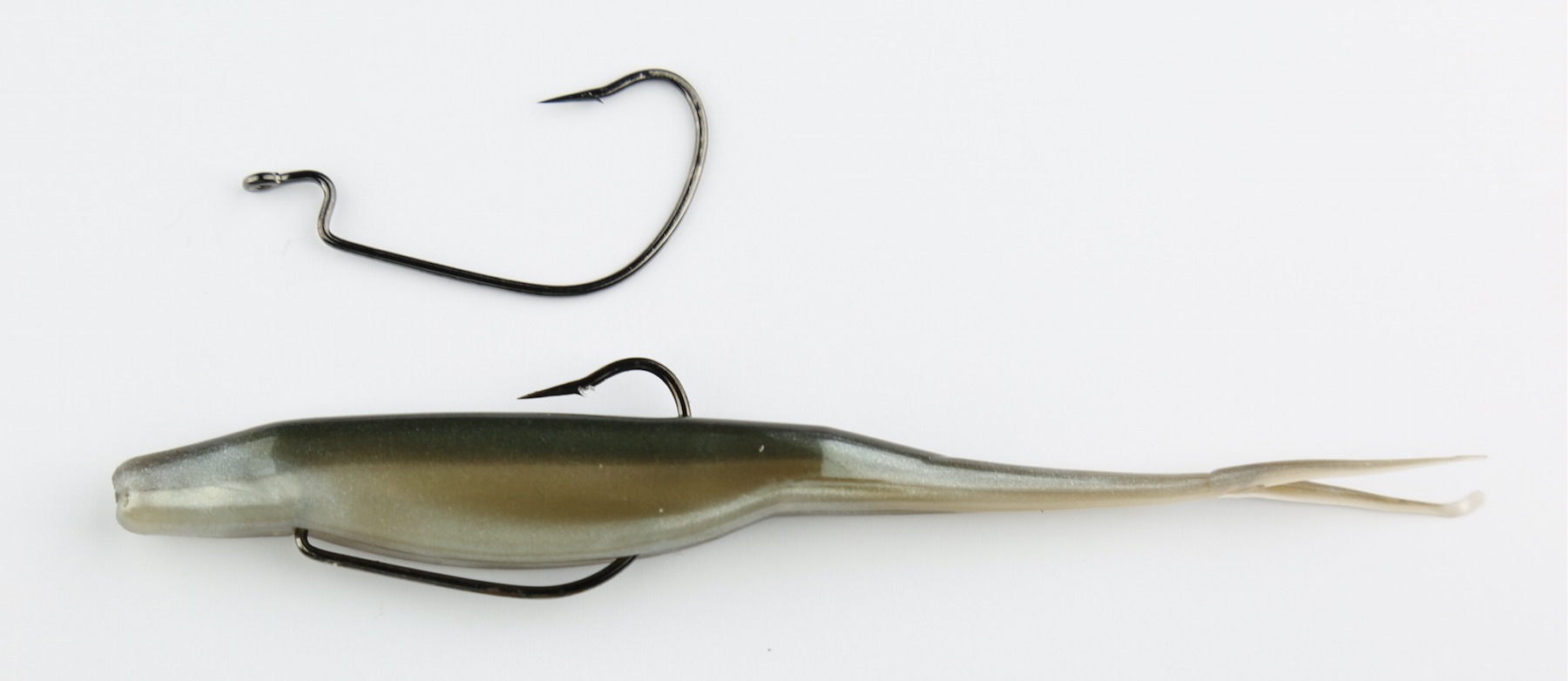 How To Choose The Best Hook For Soft Plastic Jerkbaits [Comparison]