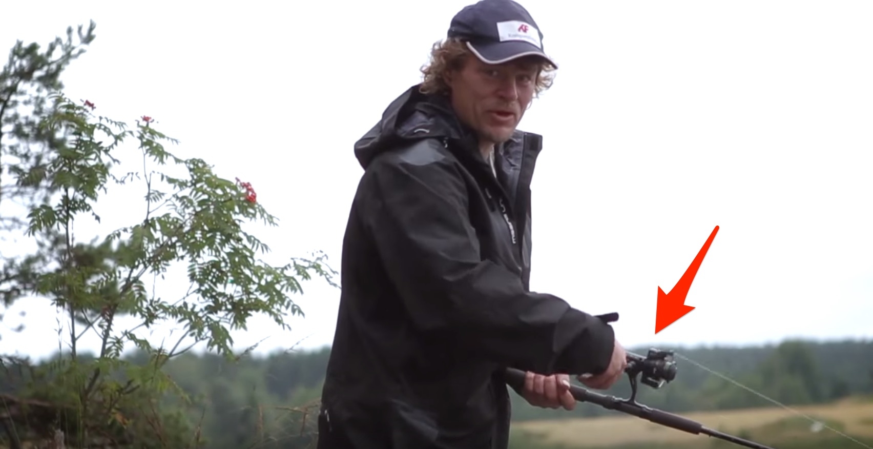 This Norwegian Journalist Does Everything Humanly Wrong With A Spinning