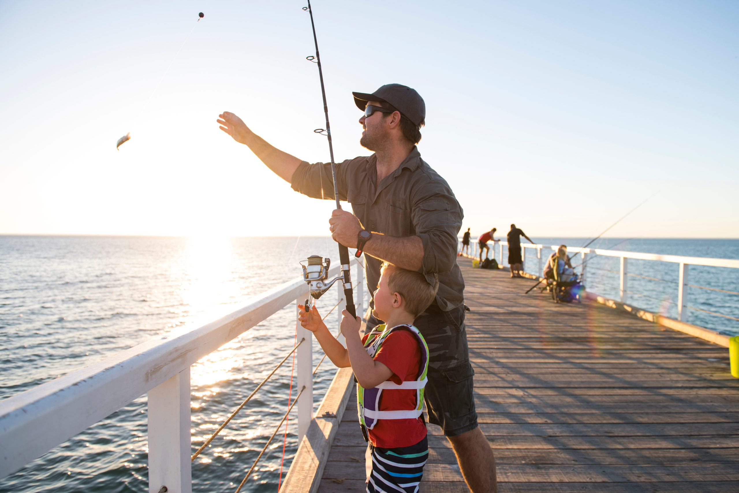 Best Tactics To Catch More Fish On Piers (When You're With Kids)