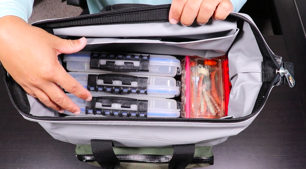 inside of bw sports tackle bag review