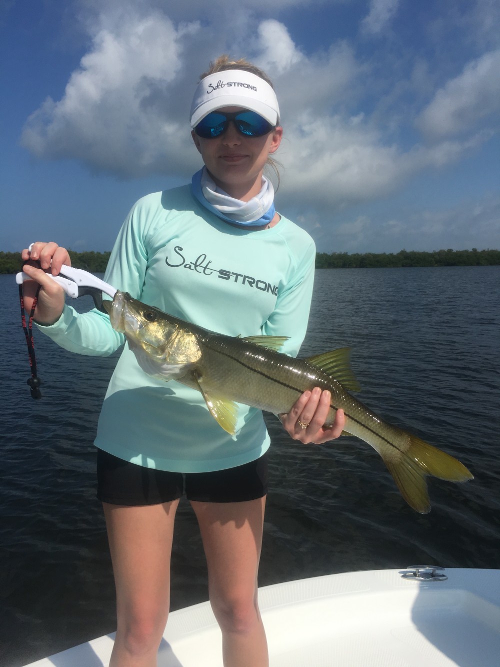 how to release a snook
