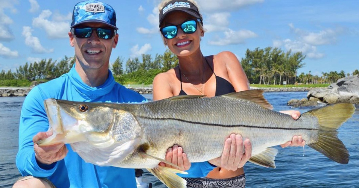 How to Catch Giant Snook on Jigs and Topwater Lures [With Jupiter